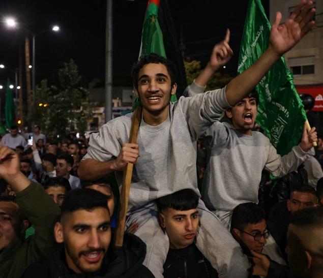 Xung đột Hamas-Israel: Israel đồng ý thả thêm 50 tù nhân Palestine