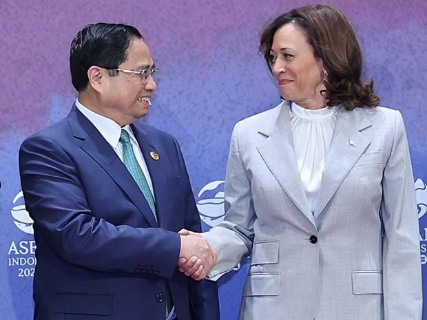 Thủ tướng Chính phủ Phạm Minh Chính gặp Phó Tổng thống Hoa Kỳ