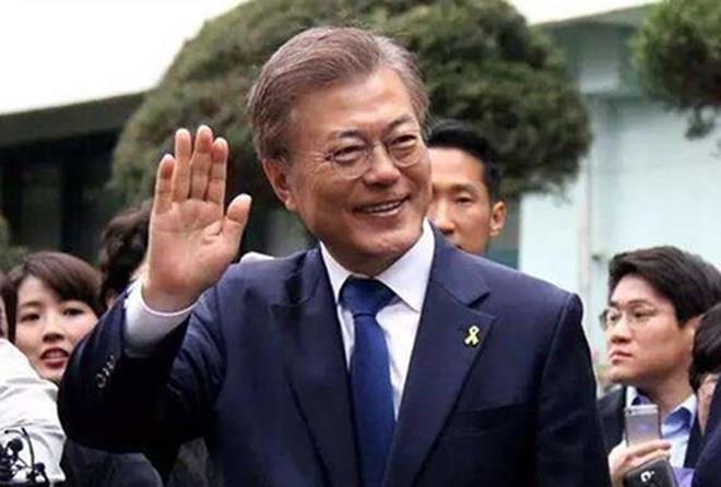 Tổng thống Hàn Quốc lên đường tới Triều Tiên dự thượng đỉnh liên Triều