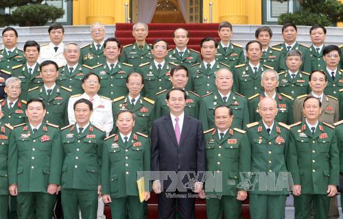 Chủ tịch nước Trần Đại Quang gặp mặt đại biểu các thế hệ cán bộ Cục Tác chiến