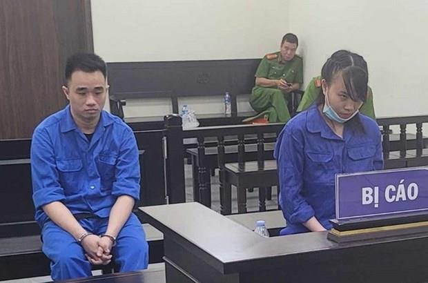Hà Nội: Phạt 31 năm tù với hai vợ chồng hành hạ bé 1 tuổi