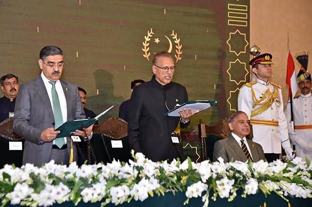 Tổng thống Pakistan bổ nhiệm các thành viên chính phủ lâm thời