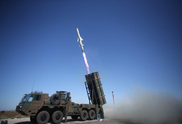 Nhật Bản chi gần 3 tỷ USD để phát triển lực lượng tên lửa mới