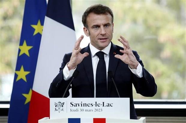 Tổng thống Pháp Emmanuel Macron ra tuyên bố cứng rắn nhằm vào Mỹ