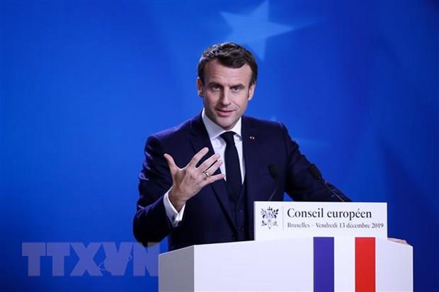 Nguyên thủ quốc gia Pháp tuyên bố xóa bỏ trợ cấp hưu của Tổng thống