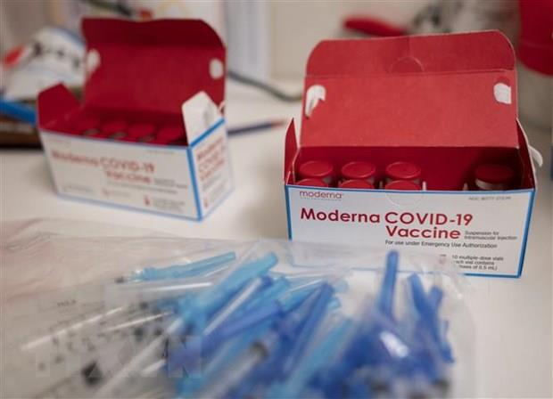 Mỹ: FDA khuyến nghị sử dụng vaccine của Moderna cho trẻ em 6-17 tuổi