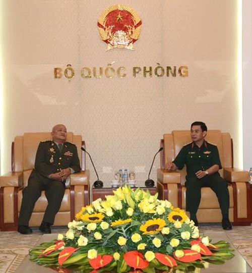 Tổng Tham mưu trưởng tiếp Đoàn Phó Quốc vụ khanh Bộ Quốc phòng Campuchia
