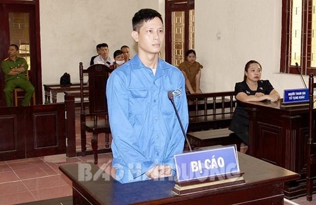 Hải Dương: Lĩnh án tù vì cưỡng đoạt tiền của cảnh sát giao thông