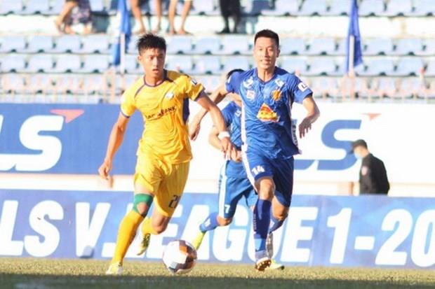 V.League 2020: Quảng Nam giành chiến thắng sau khi “thay tướng”