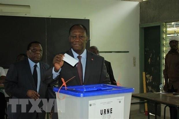 Côte d’Ivoire: Tổng thống Alassane Ouattara bổ nhiệm chính phủ mới