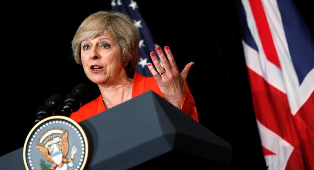 Thủ tướng Anh họp nội các khẩn cấp để bàn về khả năng tấn công Syria