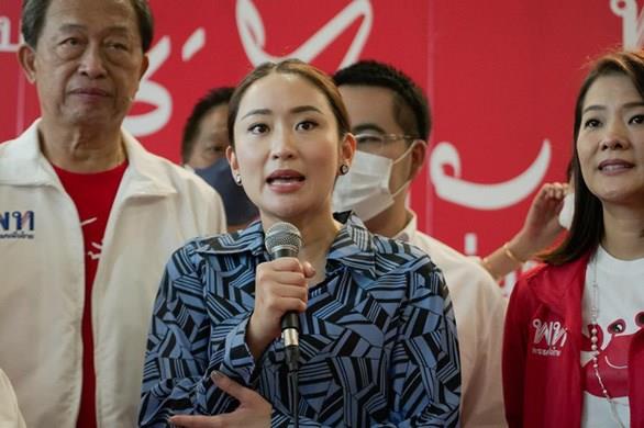 Thái Lan: Con gái cựu Thủ tướng Thaksin nới khoảng cách trước bầu cử