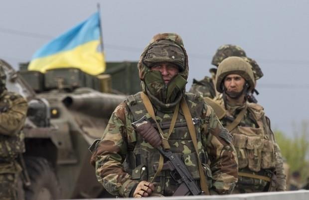 Mỹ cấp gói viện trợ quân sự mới trị giá 325 triệu USD cho Ukraine