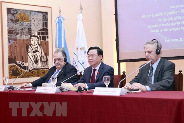 Chương trình nghệ thuật kỷ niệm 50 năm quan hệ Việt Nam-Argentina