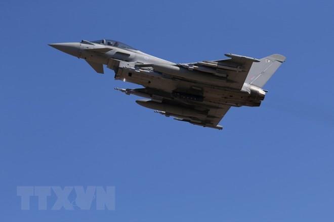 Nga phản đối hoạt động của lực lượng không quân Anh tại Biển Đen