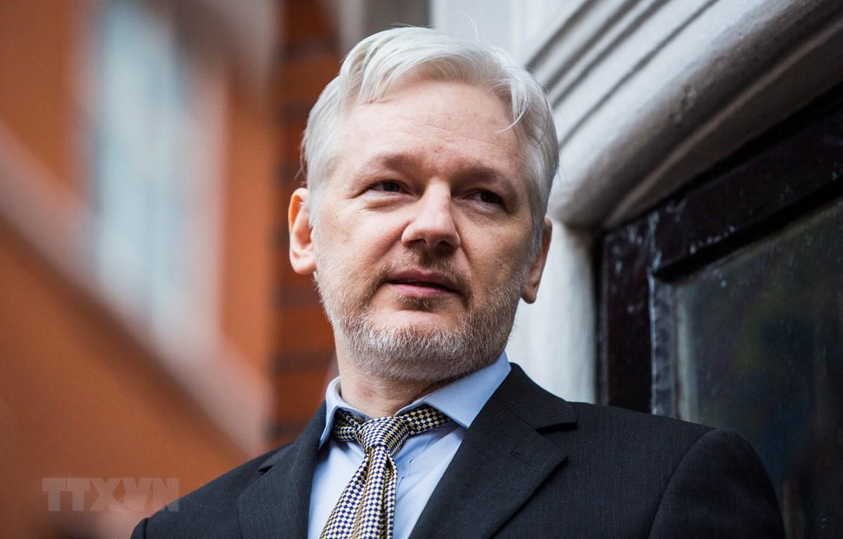Mỹ công bố 17 tội danh mới nhằm vào nhà sáng lập Wikileaks