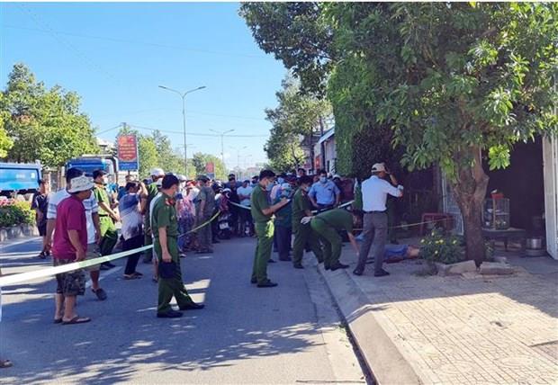 Ninh Thuận: Dùng rựa tự chế truy sát, chém chết hàng xóm lúc sáng sớm