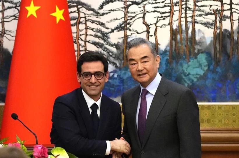 Ngoại trưởng Pháp thăm Trung Quốc nhằm tăng cường quan hệ