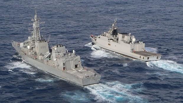 Hải quân Nhật Bản và Ấn Độ tiến hành tập trận chung trên biển