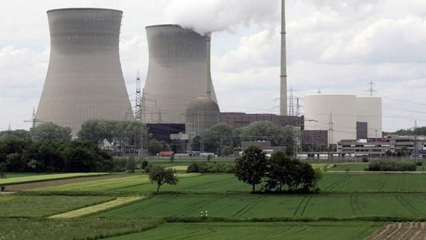 EU chia rẽ về động cơ chạy bằng nhiên liệu hóa thạch và điện hạt nhân