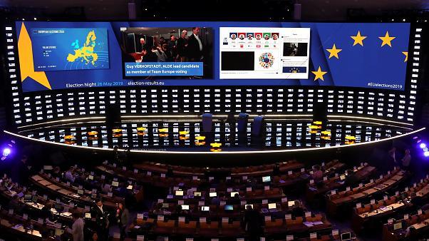 Công bố kết quả sơ bộ bỏ phiếu Nghị viện châu Âu