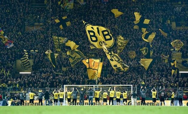 Đức: Bundesliga lên kế hoạch đón khán giả trở lại các sân bóng