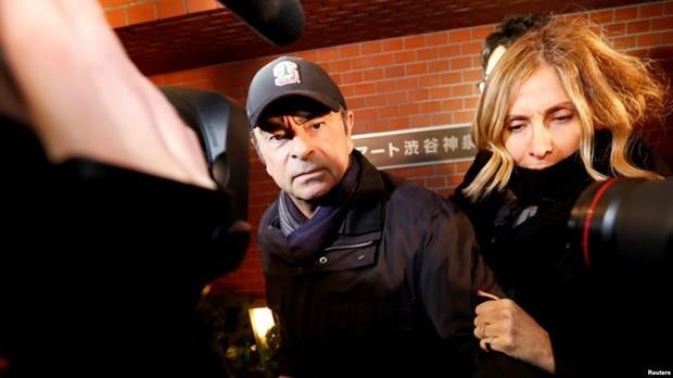 Mỹ bắt giữ 2 đối tượng liên quan vụ trốn thoát của cựu Chủ tịch Nissan