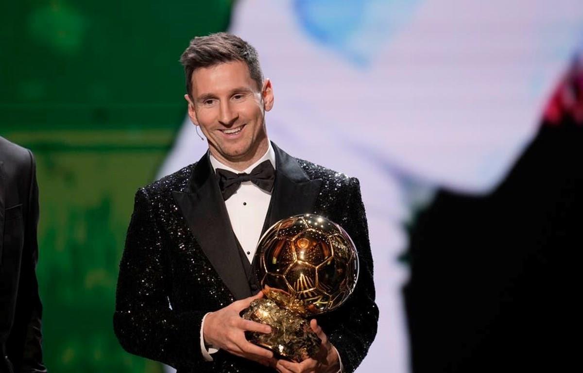 Lionel Messi nói gì sau khi giành danh hiệu Quả bóng Vàng 2021?