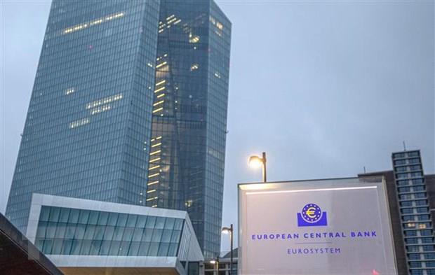 Nhiều ngân hàng châu Âu "dè chừng" về nguy cơ đổ vỡ lây lan