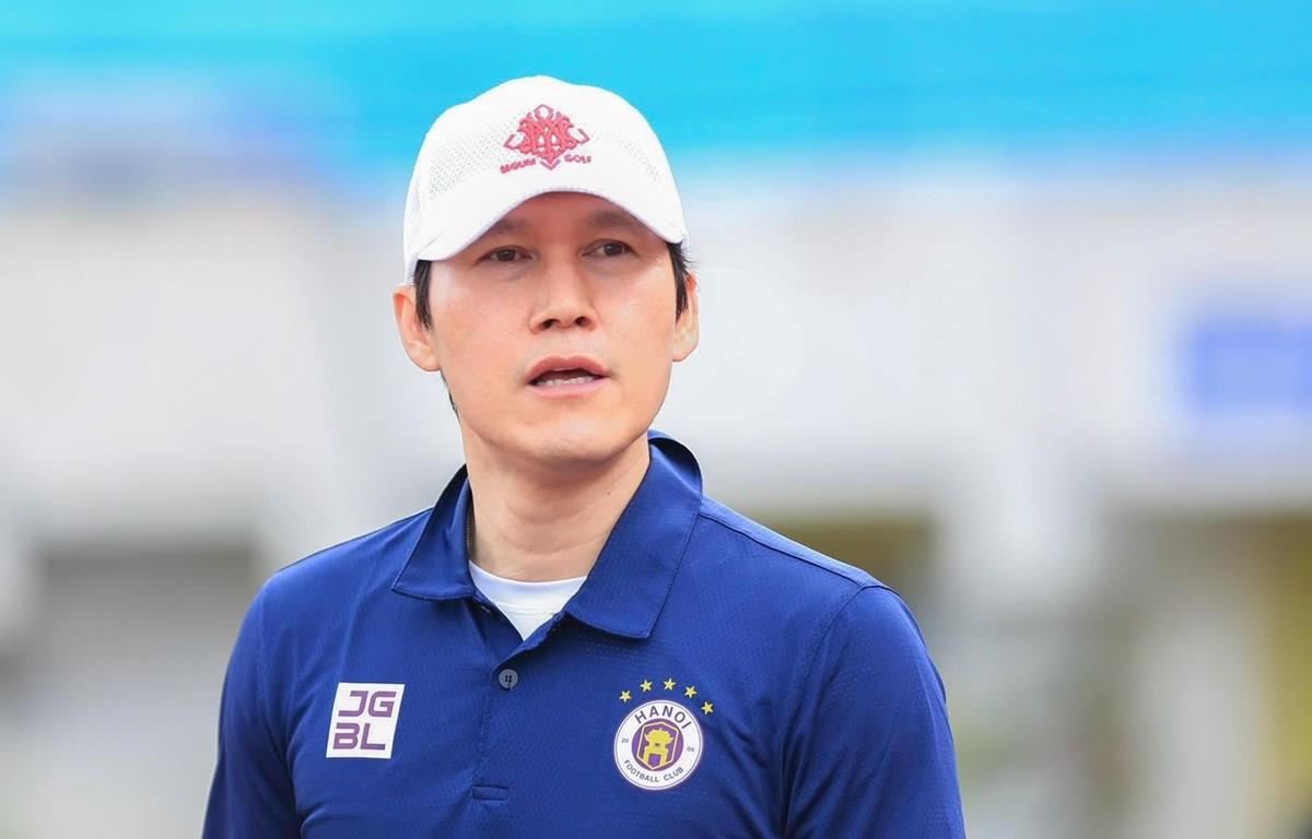 HLV Hàn Quốc chưa hài lòng về Hà Nội FC sau chiến thắng quan trọng