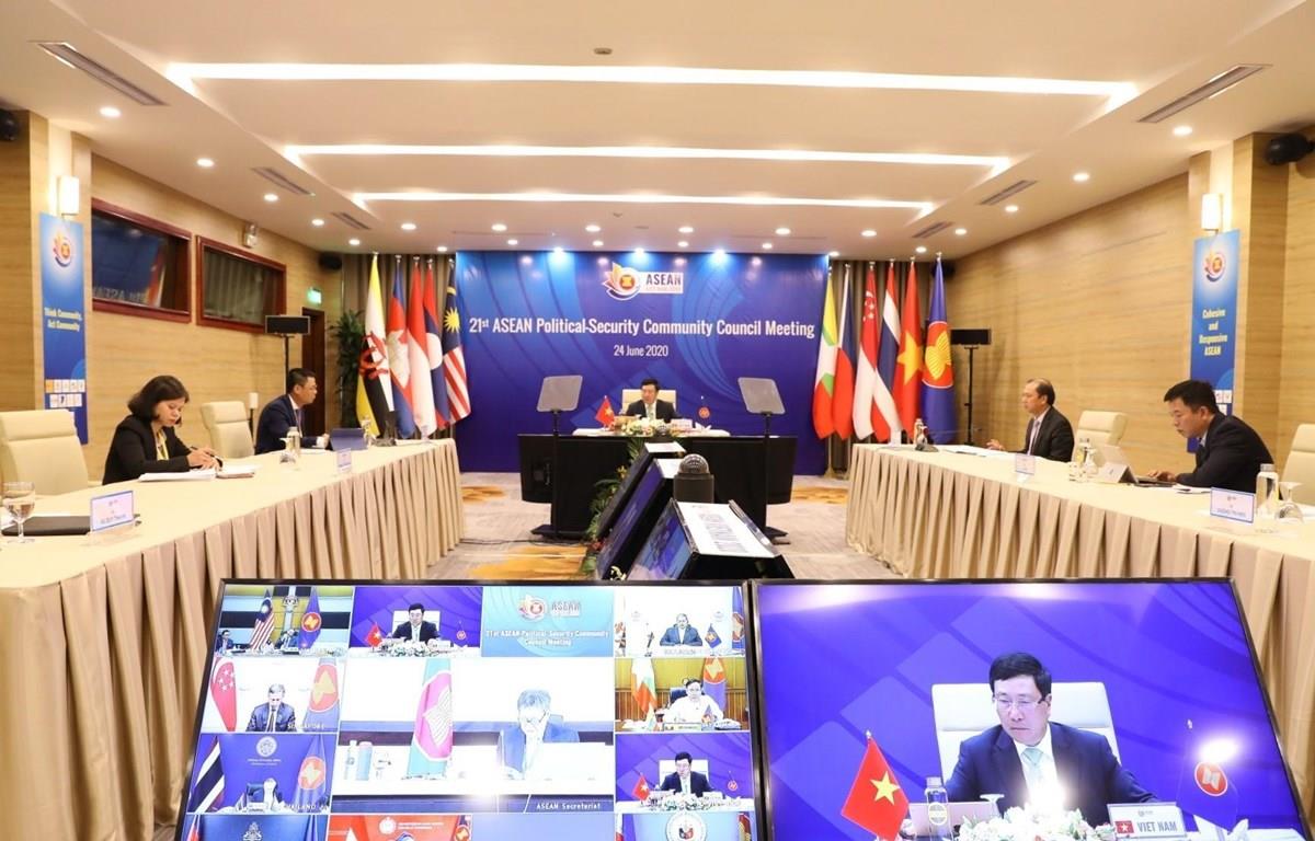 Báo chí Lào, Malaysia đưa tin đậm nét về các hội nghị của ASEAN