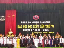 Đakrông: Ban hành Nghị quyết “về tăng cường sự lãnh đạo của các cấp ủy Đảng nâng cao chất lượng phong trào  Toàn dân đoàn kết xây dựng đời sống văn hóa giai đoạn 2021 – 2025 và hướng đến năm 2030”