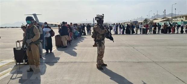 Đức, NATO nhấn mạnh tầm quan trọng của việc mở cửa sân bay Kabul