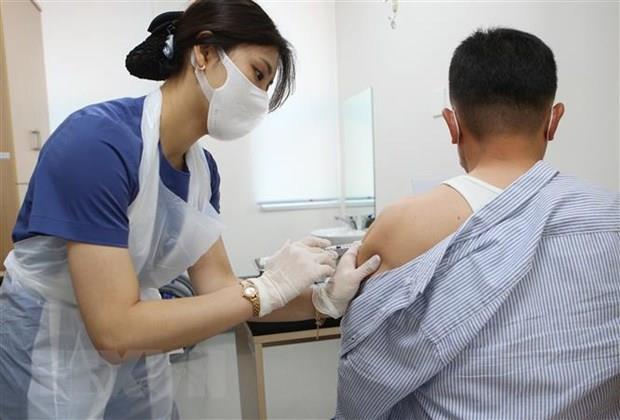 Nhiều tập đoàn lớn của Hàn Quốc tự tiêm vaccine COVID-19 cho nhân viên