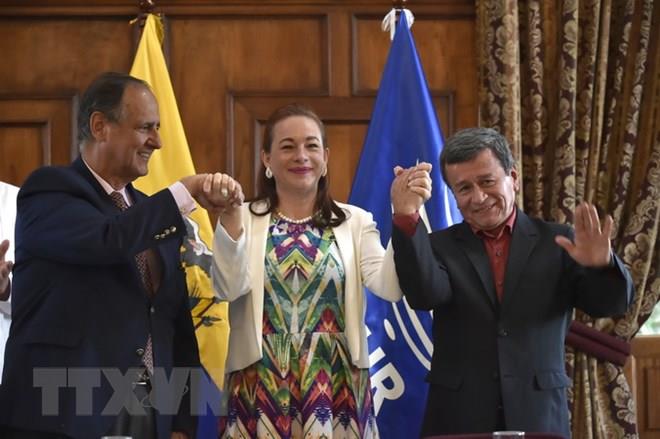 Chính phủ Colombia và ELN nối lại đàm phán hòa bình tại Ecuador