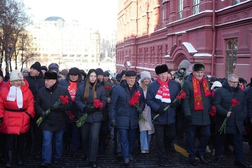 Nga kỷ niệm 100 năm ngày mất lãnh tụ vô sản Vladimir Ilyich Lenin