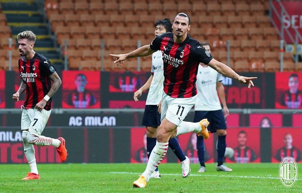 Zlatan Ibrahimovic lập cú đúp giúp AC Milan thắng trận ra quân