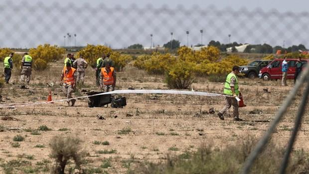 Tây Ban NhTây Ban Nha: Máy bay chiến đấu F-18 bị rơi tại căn cứ không quân