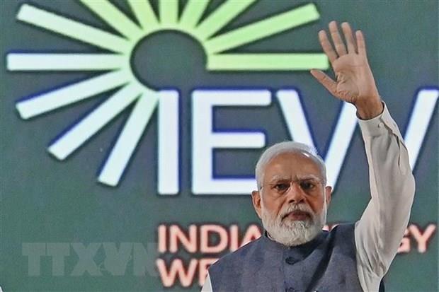 Thủ tướng Ấn Độ Narendra Modi vượt qua cuộc biểu quyết bất tín nhiệm