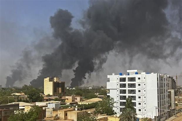Sudan: Pháo kích ở ngoại ô Thủ đô khiến hơn 20 dân thường thiệt mạng