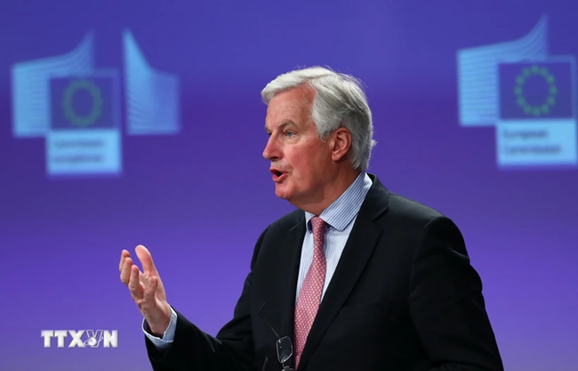 Thủ tướng Pháp Michel Barnier hủy kế hoạch tăng thuế điện