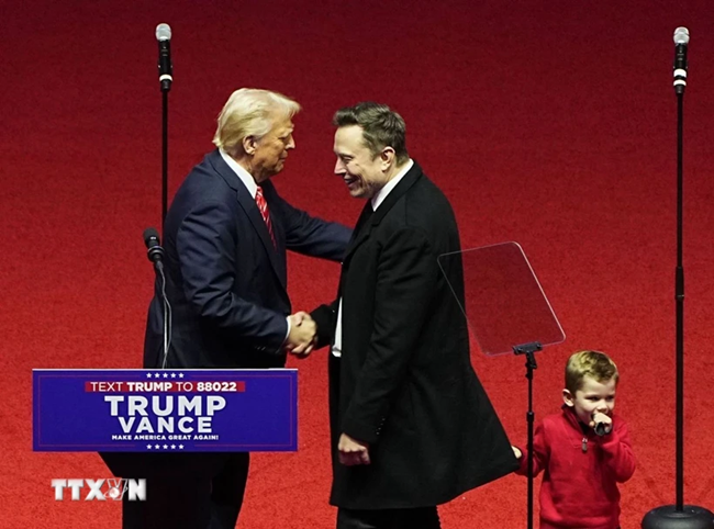 Tỷ phú Elon Musk tìm cách "giảng hòa" với Tổng thống Donald Trump