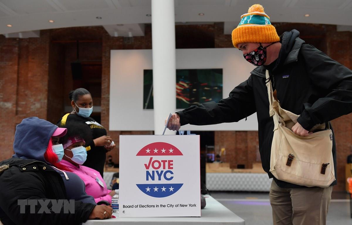 New York và Philadelphia cam kết đảm bảo an toàn Ngày Bầu cử