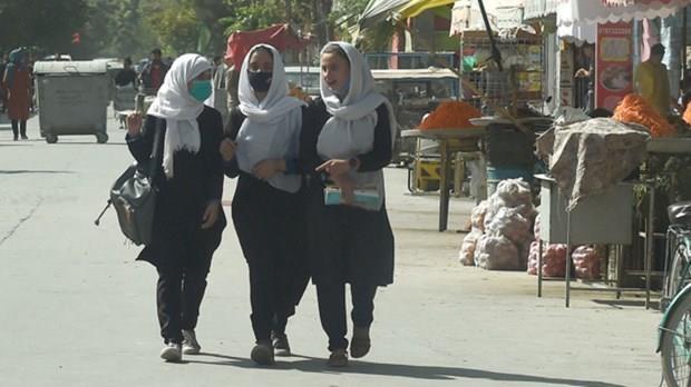 LHQ kêu gọi Afghanistan xem xét lại lệnh cấm nữ giới tiếp cận giáo dục