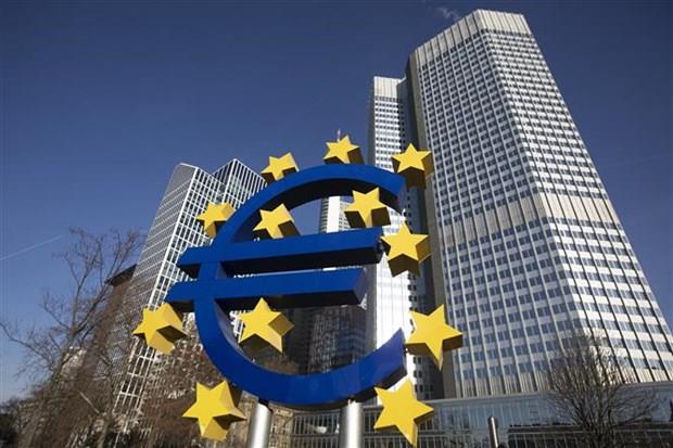 Các thành viên ECB chia rẽ về cách thức ứng phó với lạm phát