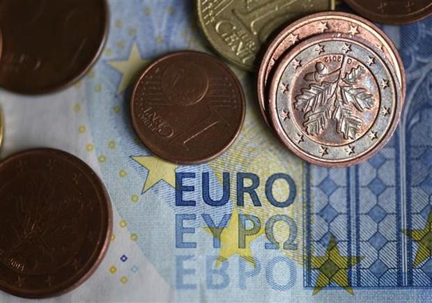 Lạm phát ở Liên minh châu Âu đang tiến gần đến mức 4%