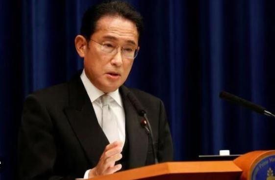 Nhật Bản: Ném bom khói nhằm vào Thủ tướng Fumio Kishida