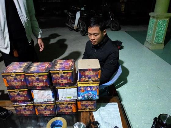 Quảng Bình: Bắt đối tượng vận chuyển, tàng trữ 100kg chất nổ