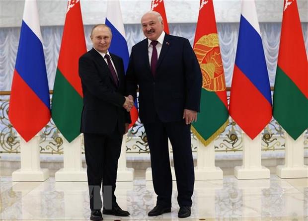 Nga-Belarus thống nhất về giá năng lượng và việc tập trận chung