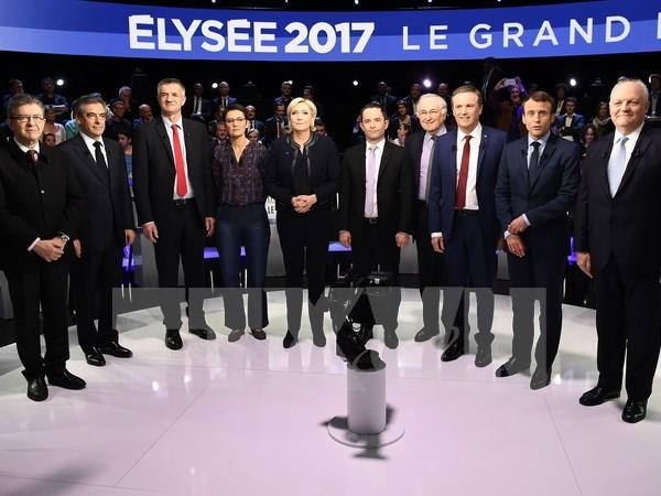 Bầu Tổng thống Pháp: Khoảng cách giữa các ứng cử viên bị thu hẹp